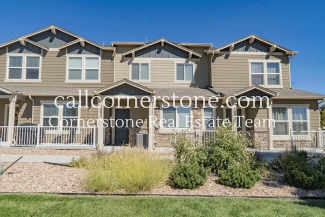 Building Photo - 1092 Petra Heights