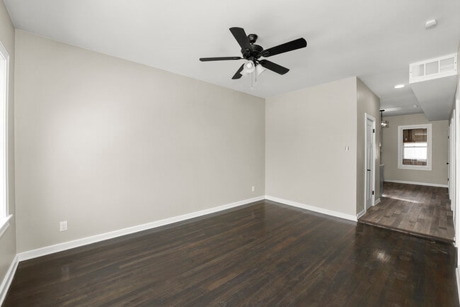 Photo - 1520 S 51st Ct