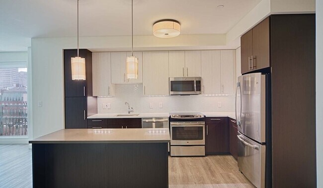 Building Photo - 1 Canal St Unit 736 Rental