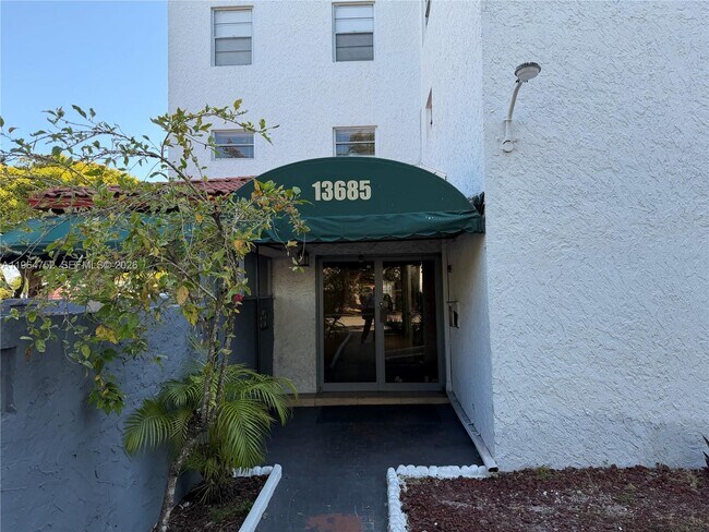 Photo - 13685 NE 10th Ave Unit 304