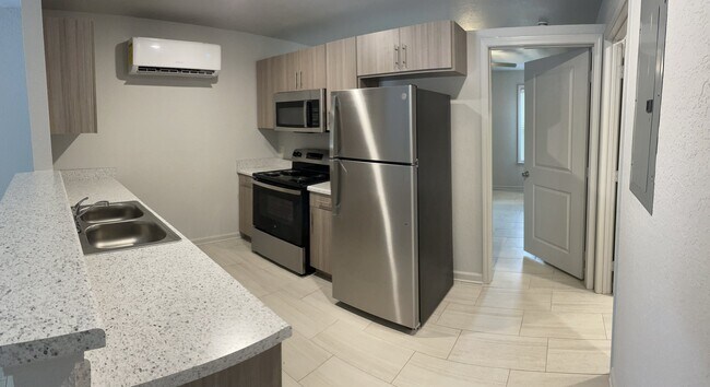 Photo - 549 Duncan Creek Rd Unit 301