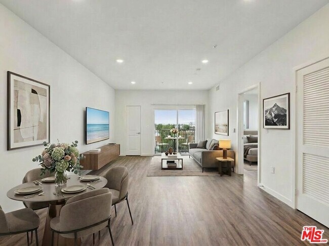 Photo - 3567 Chesapeake Ave Unit 504