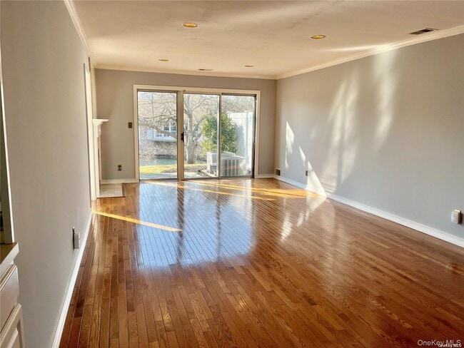 Photo - 132 Fairfield Dr