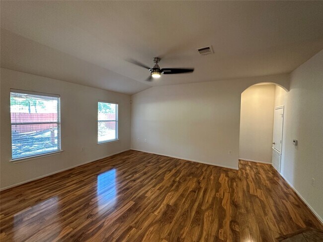 Photo - 9009 Sun Shower Bend