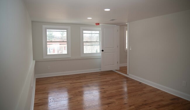 18 Lorelei Rd