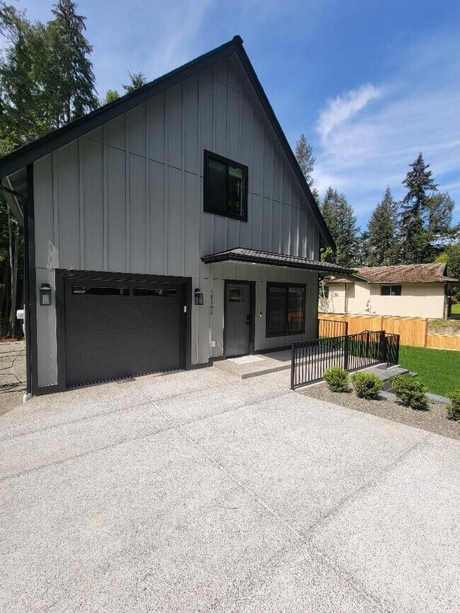 Photo - New Construction, Custom Chalet-style Home In Yelm. 3 bedrooms, 2 1/2 baths.