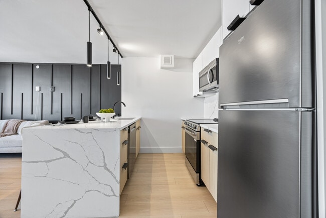 Cosmo440 Luxury Apartments