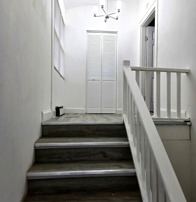 Photo - 253 W 118th St