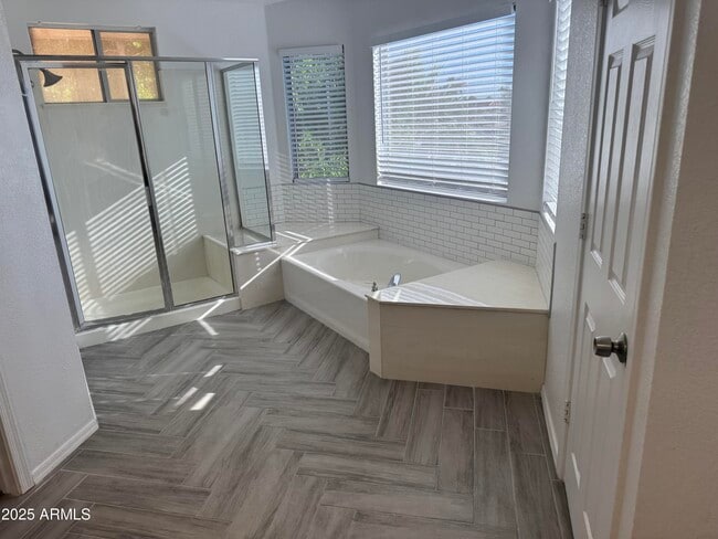 Photo - 5437 W Wahalla Ln