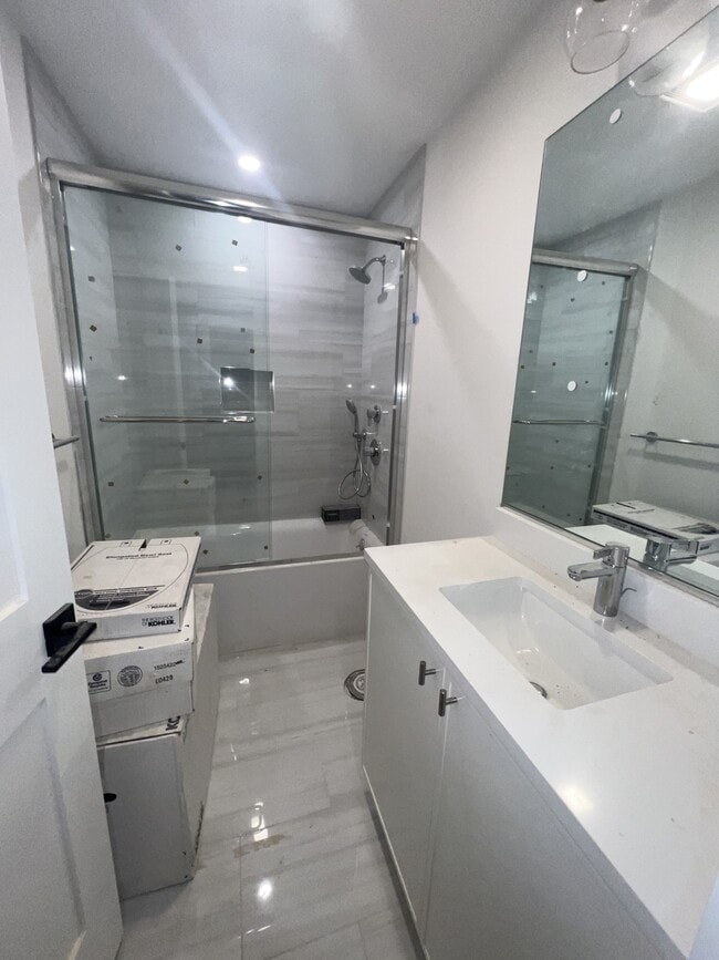 Photo - 9 Everett St