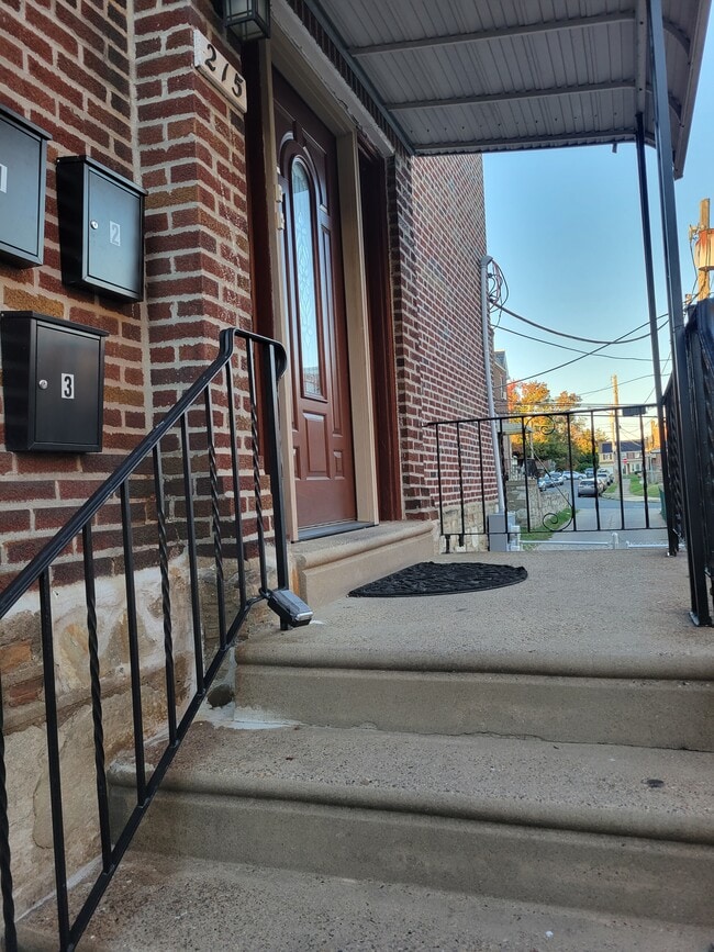 Photo - 215 E Walnut Park Dr Unidad B