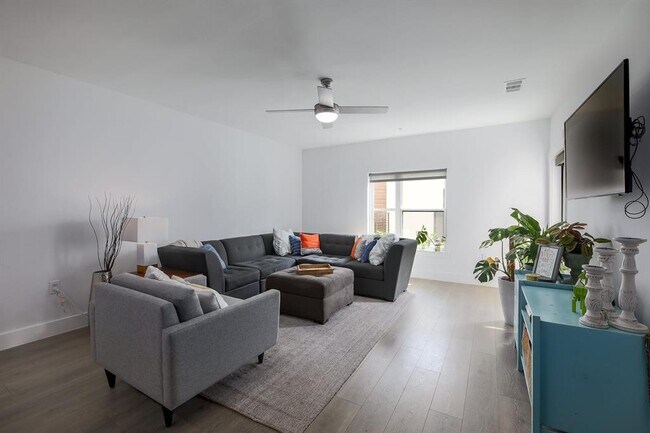 Photo - 2213 Poquito St Unit 305