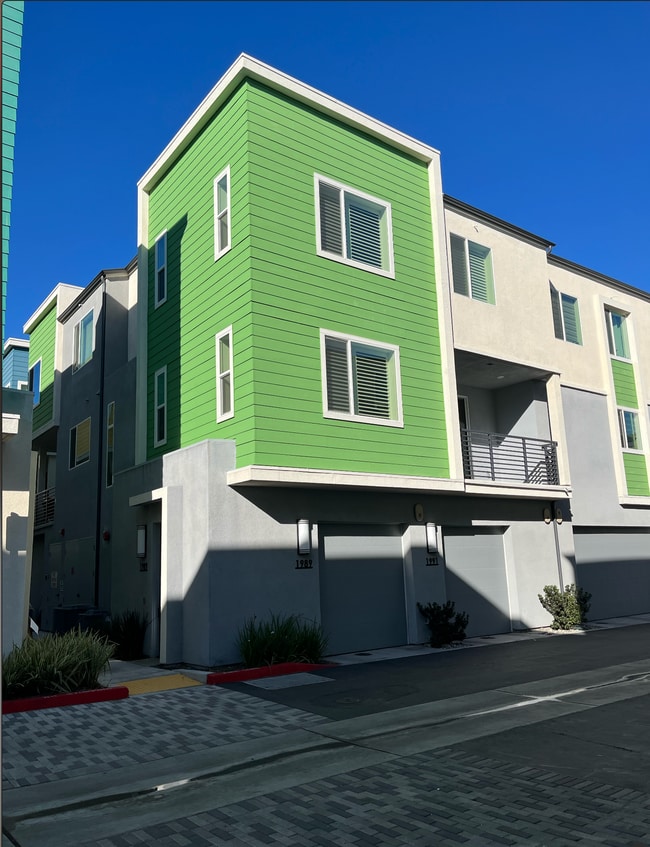Front and garage of home, balcony - 1989 Affinity Ln
