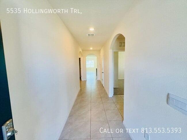 Photo - 5535 Hollingworth Trl