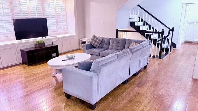 1802 Potomac Dr Unit C