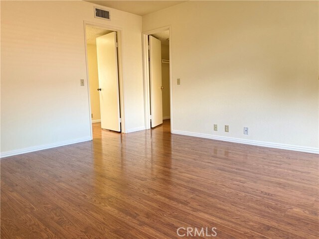 Photo - 1151 Pine St