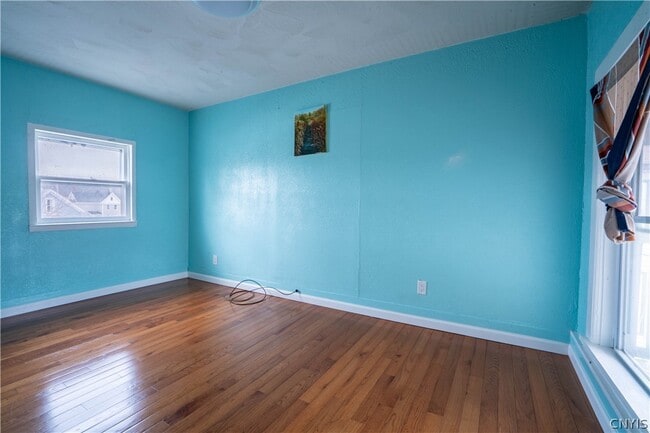 Photo - 312 Eastern Ave