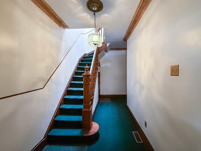 Photo - 90 Carlton Ave