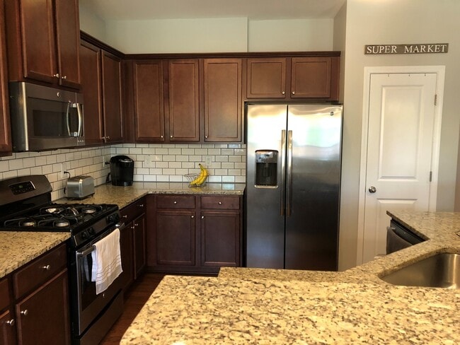Photo - 4 Bedroom 2.5 Bath House in Cane Bay Plantation - Summerville