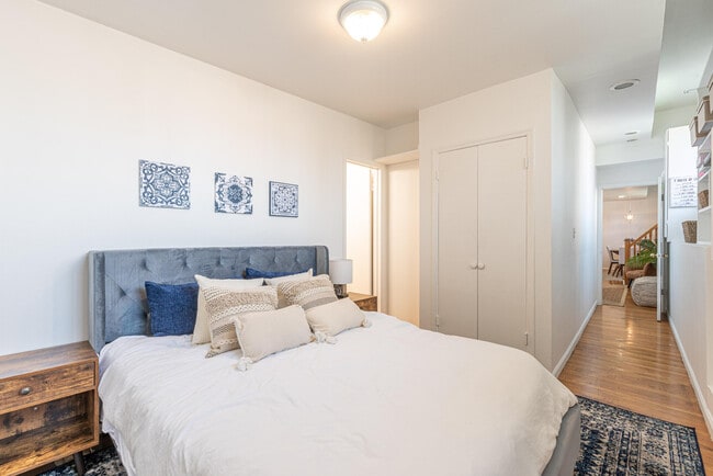 Photo - 426 W 52nd St Unit FL5-ID1039008P