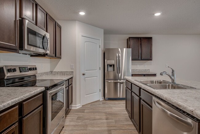 Photo - Spacious 4-Bedroom Home - Cambria