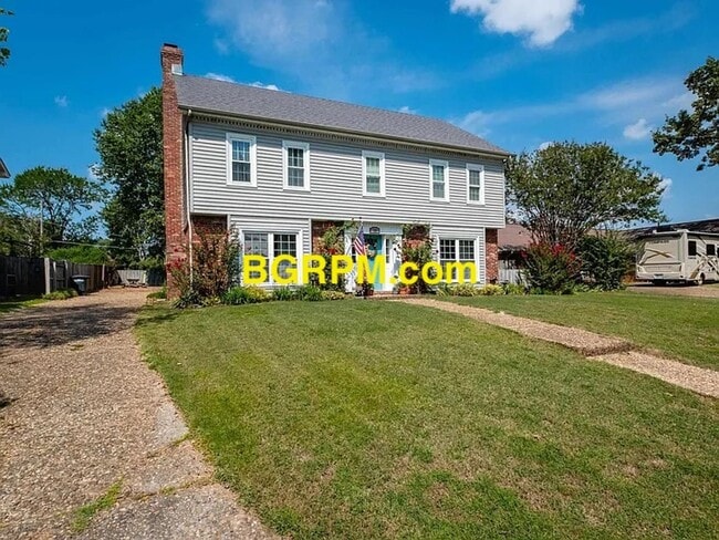 Photo - 4 BD 3 BA