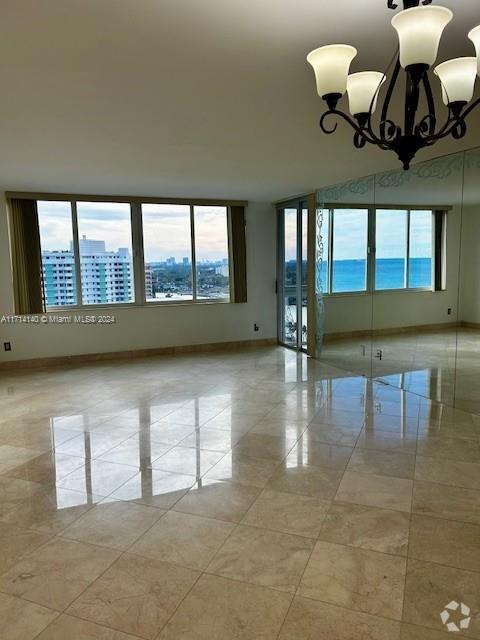 Building Photo - 5401 Collins Ave Unit 1512 Rental