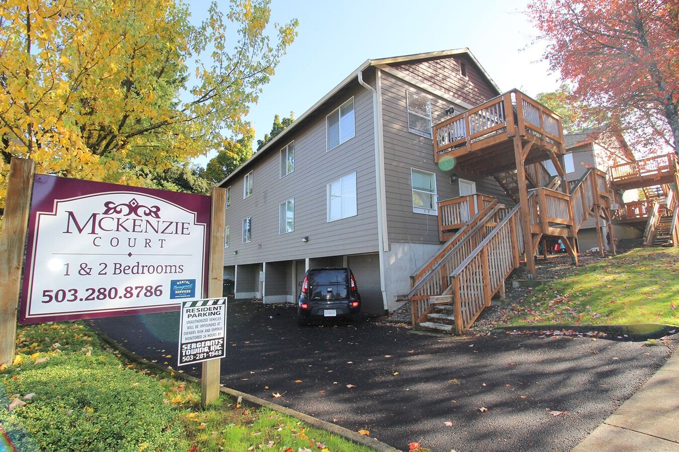 Photo - McKenzie Court Apartments
