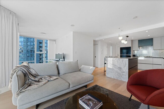 Photo - 583 Beach Crescent Unit SI ID1520574P