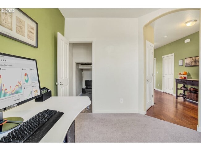 Photo - 10406 NE 69th Ave