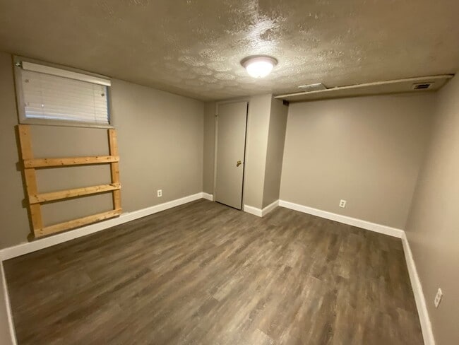 161 E 13th Ave