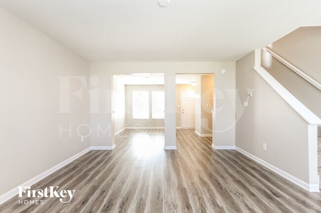 Photo - 6159 N Woods Edge Dr