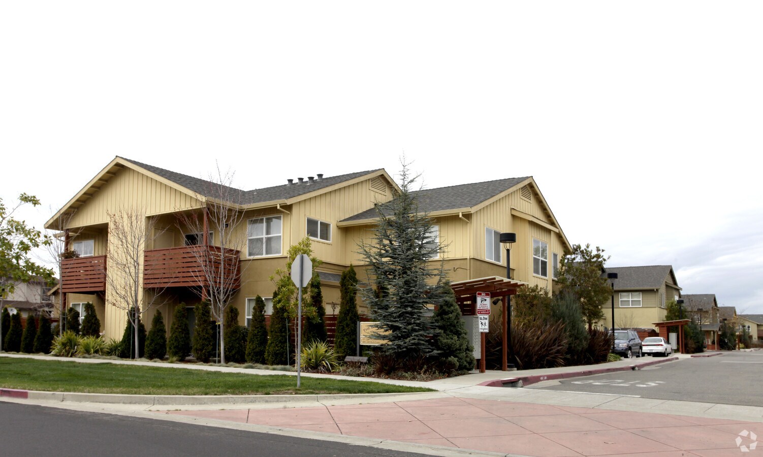 Photo - Breakers at Bayport