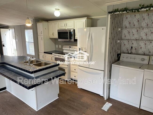 Photo - 159 Waibel Rd