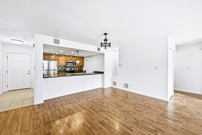 Photo - 23712 Pondview Pl