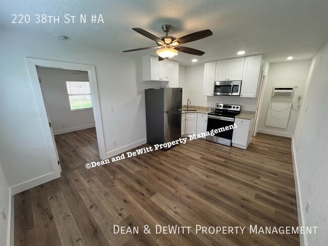 Photo - 220 38th St N Unit A