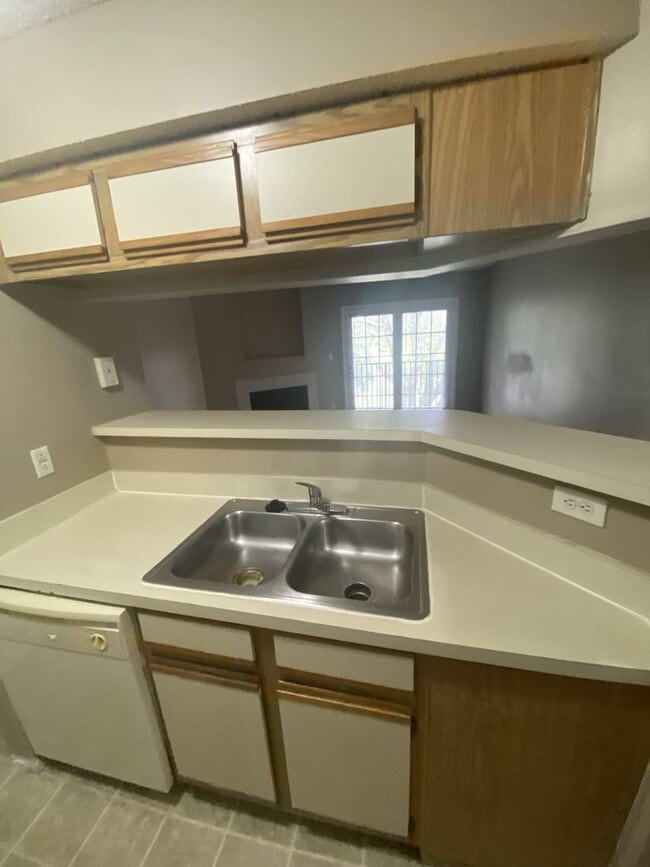 Photo - 1 bedroom 1 bath with fireplace and a view