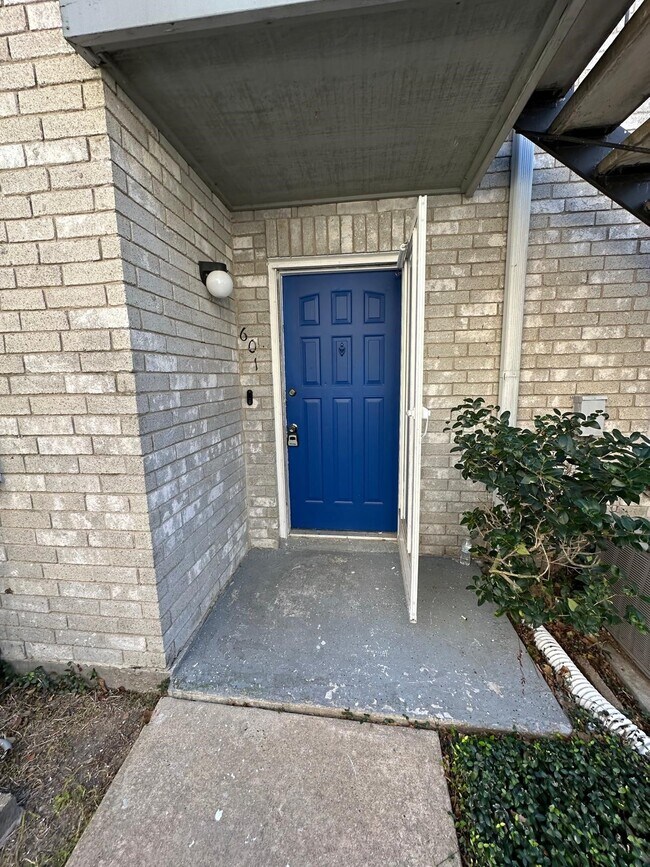 Photo - 9797 Leawood Blvd Unit 601