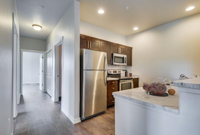 Eagle River Apartments