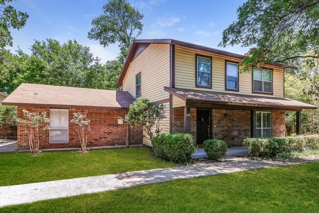 Building Photo - 1113 Heiden Ct