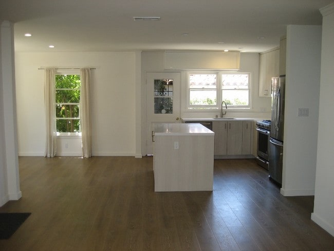 Photo - 838 14th St Unidad Frnt