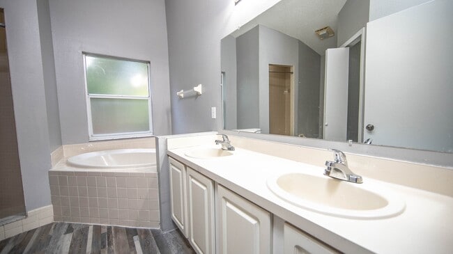 Photo - 148 Oak Grove Rd