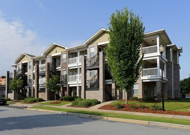 Building Photo - 2321 Olive St Unit #2321