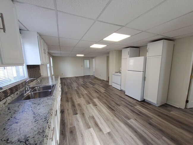 Photo - 317 Chute St