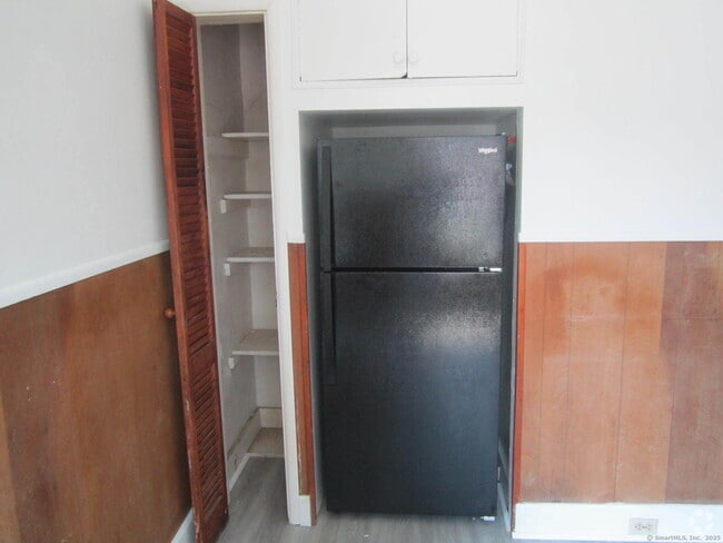 Building Photo - 84 Alcove St Unit 3 Rental
