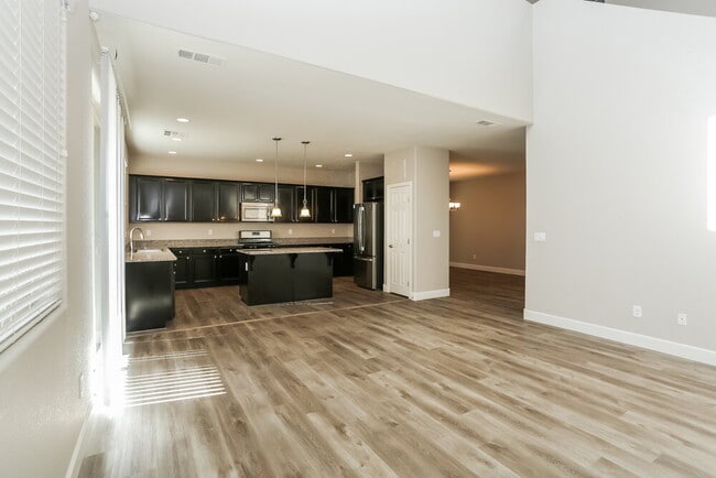 Photo - 8016 Central Railroad Ct