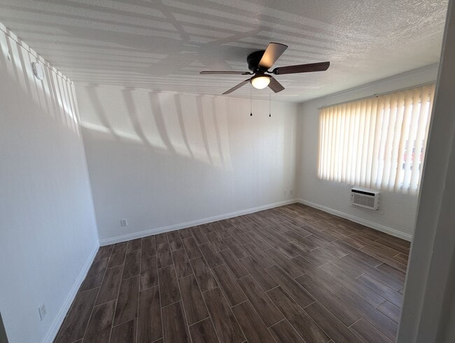 Photo - 2601 Columbus St Unit C36
