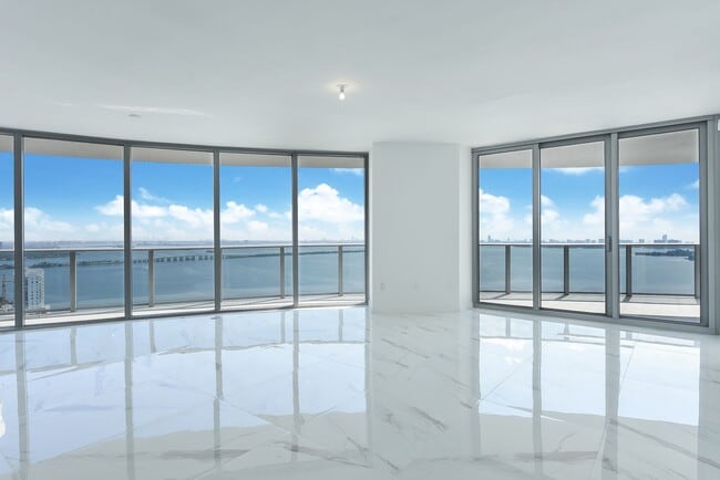 Photo - 488 NE 18th St Unit # 4415