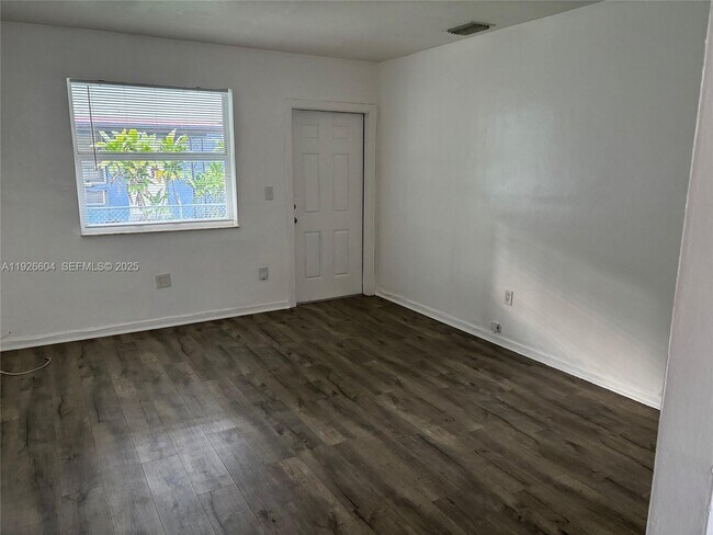 Photo - 2520 NE 181st St Unit 2520