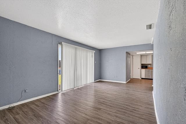 Photo - 1406 Yukon Dr